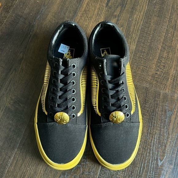 Vans Old Skool Harry‎ Potter Goldensnitch Limited Edition Sneakers Size 8 Women - Picture 2 of 10